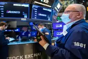After the Surge in Yields, US Treasury Expected to Maintain Steady Auction Sizes