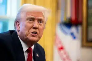 Trump spurns third-term talk