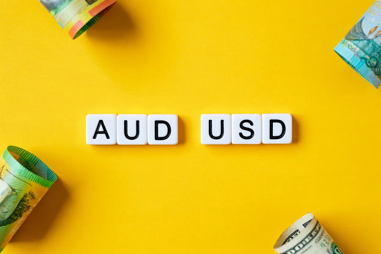 Strategies work best for trading the Australian Dollar